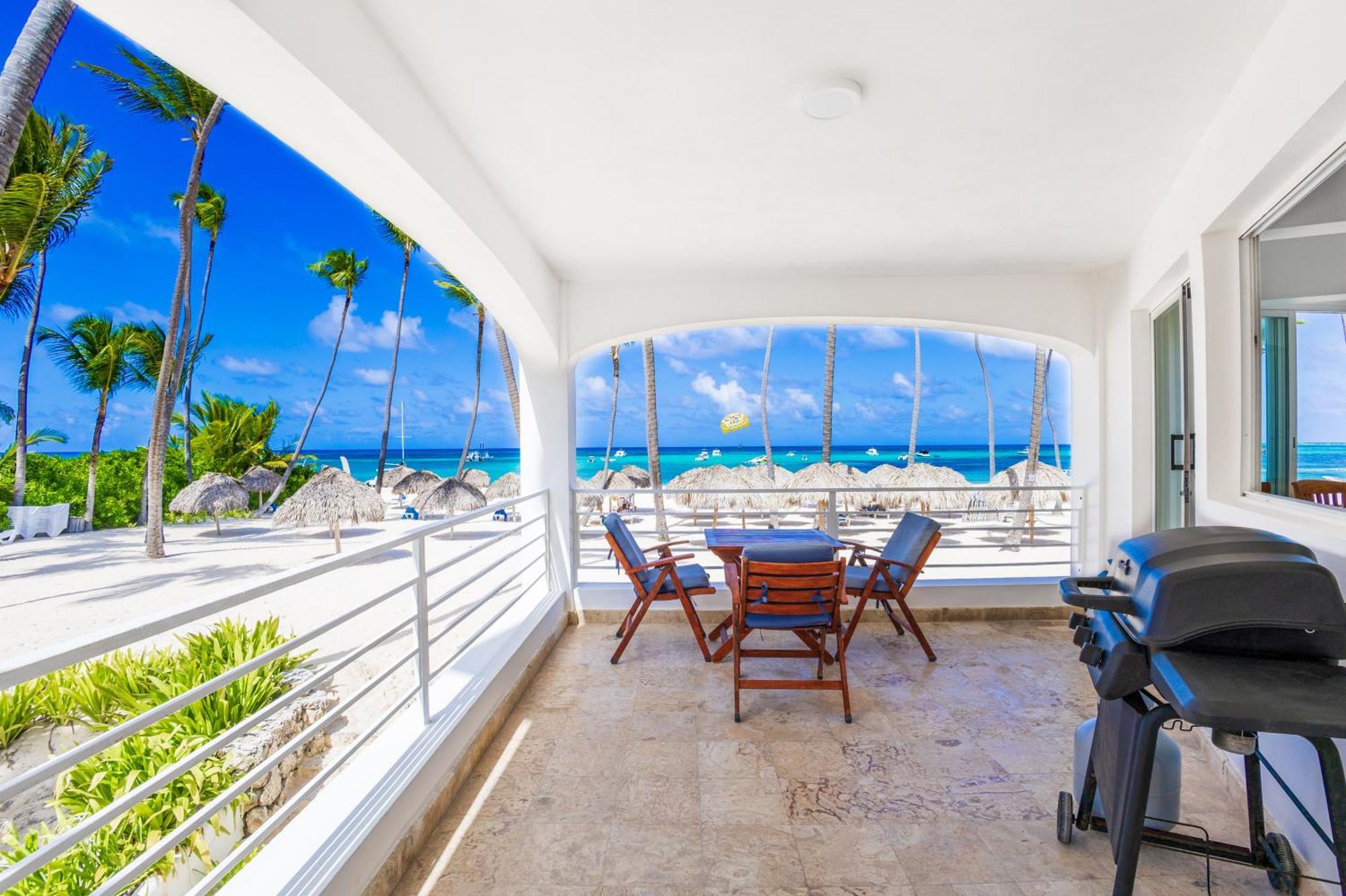 Prime Ocean View Punta Cana Apartments - 3-Bedroom Getaway With Private Terrace On Bavaro Beach Eksteriør bilde
